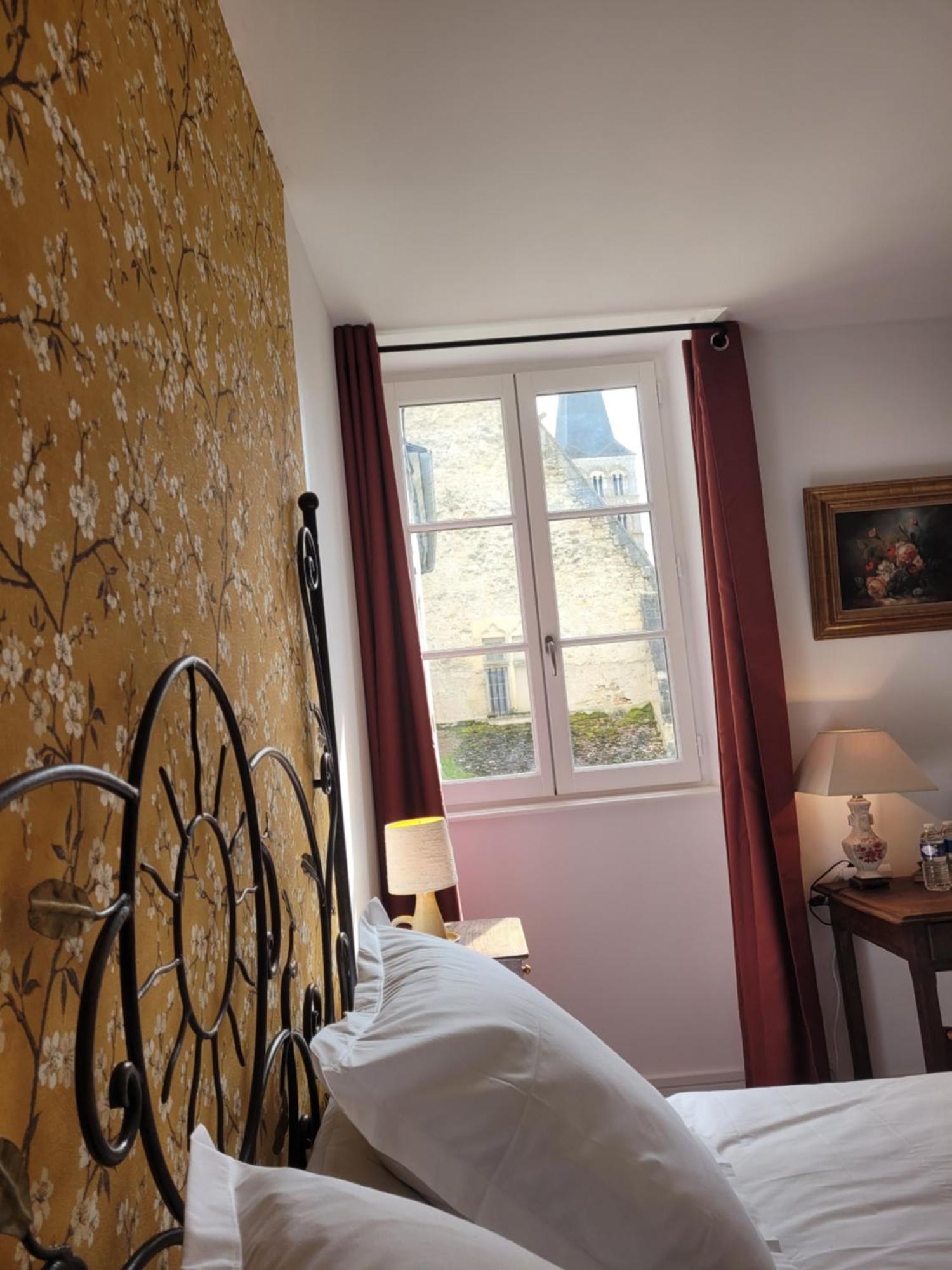 La Cour Du Chateau La Charité-sur-Loire Kültér fotó